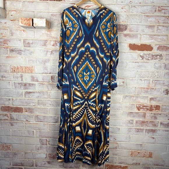 FARM Rio Dresses & Skirts - Farm Rio Blue Gold Pineapple Ikat Long Sleeve Maxi Dress L Boho Tribal Statement